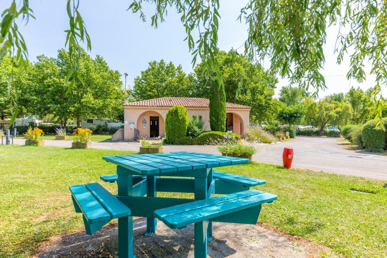 Camping Sites Et Paysages Les Pres Hauts Sisteron Zewnętrze zdjęcie