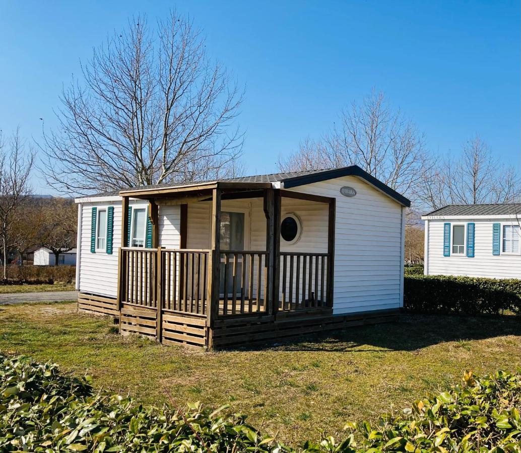Camping Sites Et Paysages Les Pres Hauts Sisteron Zewnętrze zdjęcie