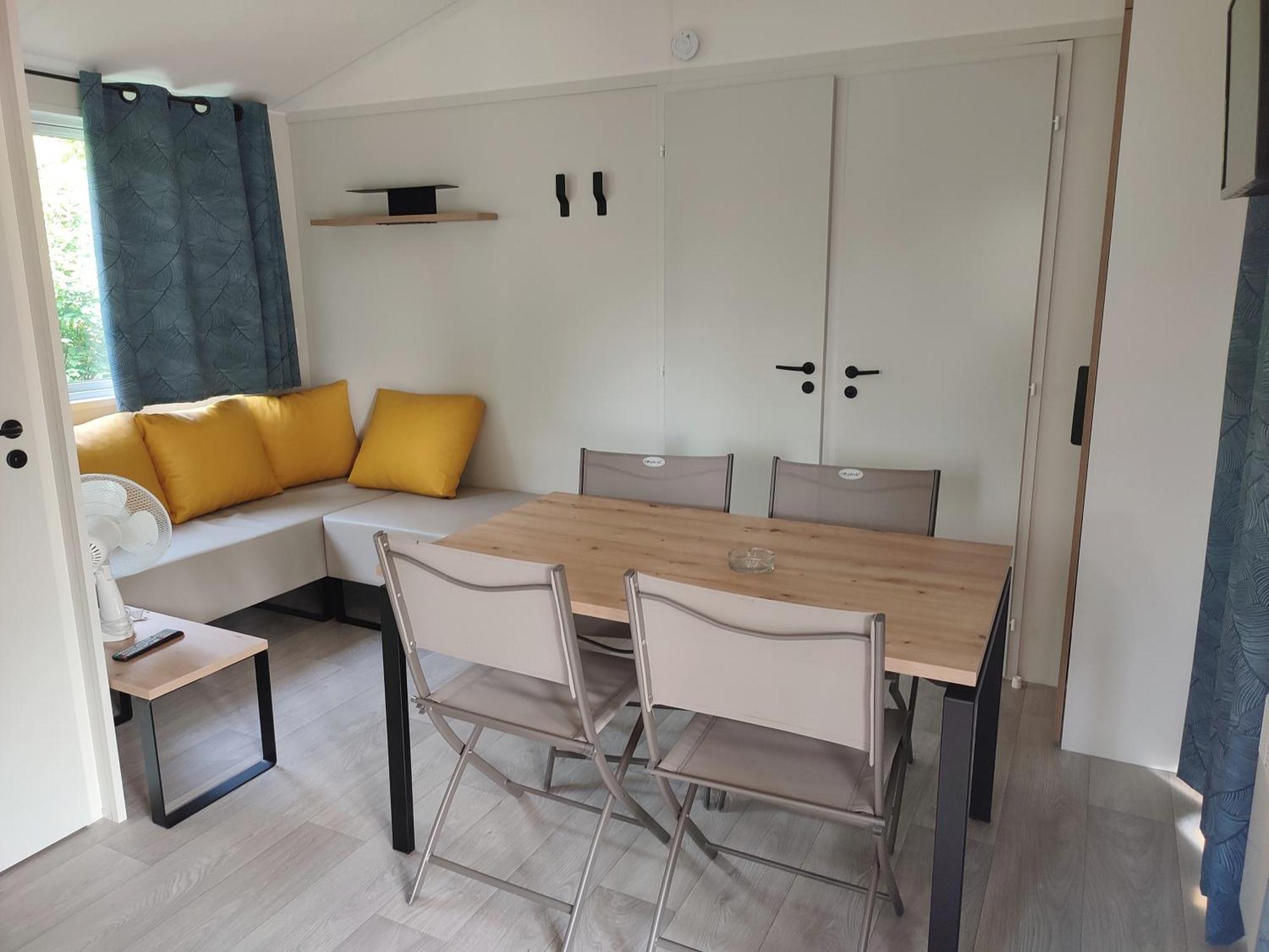 Camping Sites Et Paysages Les Pres Hauts Sisteron Zewnętrze zdjęcie